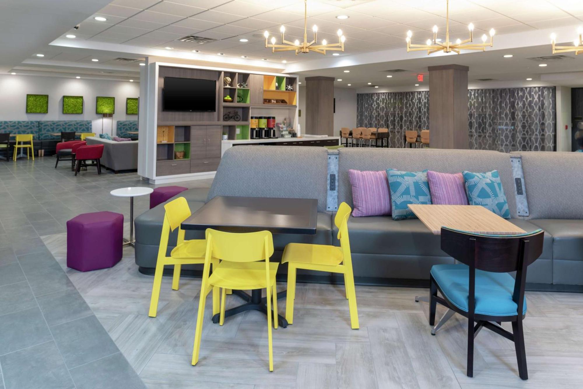 Home2 Suites By Hilton Indianapolis Airport Extérieur photo